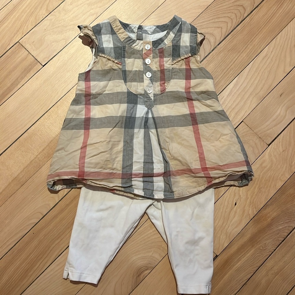 Burberry Kids Plaid Top and White Pants Set